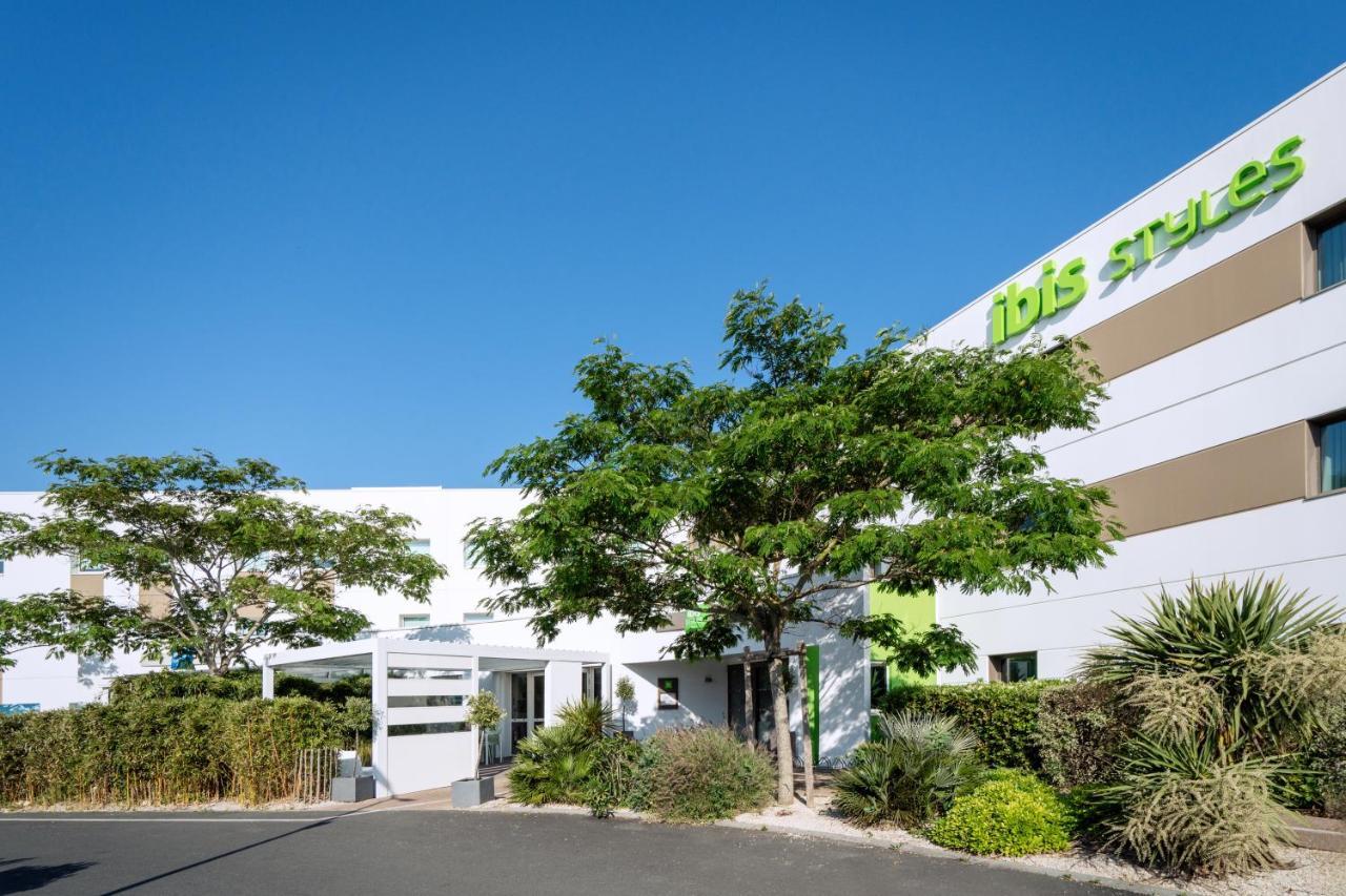 Hotel Ibis Styles Les Sables Olonne Esterno foto