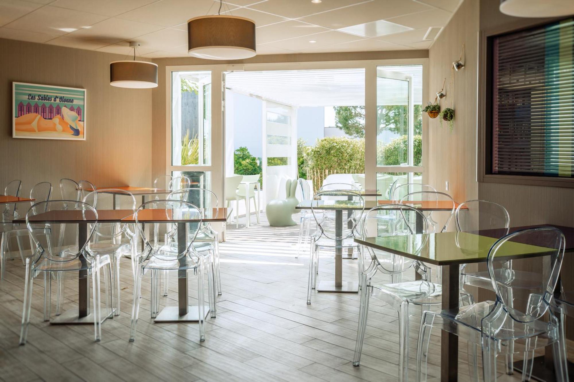 Hotel Ibis Styles Les Sables Olonne Esterno foto
