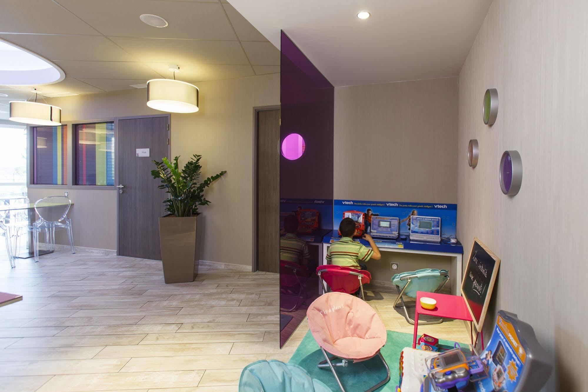 Hotel Ibis Styles Les Sables Olonne Esterno foto